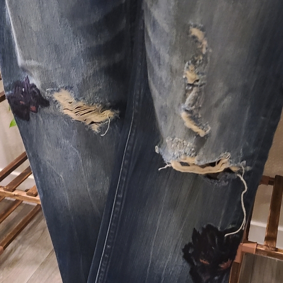 Abercrombie & Fitch Jeans - Picture 5 of 9